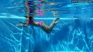 Jessica lincoln hottest underwater girl in pool
