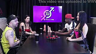 how does monica lima official clean up before jefao oficial and karen oliver start?