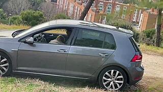 Miss Alessandra, SO HORNY, bangs Jesus Reyes in broad daylight on open field.