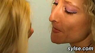 Exhib Sex Toy Play in Public Park Before Hospital Orgy