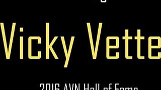 i'm watching milf lesbian vicky vette fucking julia ann's cunt with a strap on