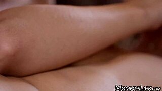 Blonde Cougar Kenzie Taylor SUCKS River Lynn's Hard Clit in Wild Session