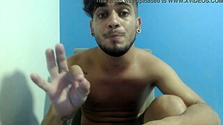 Flakael Postou Seu Primeiro Video Comendo Um Gay