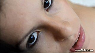 perfect tinder woman with small tits masturbates solo 😍