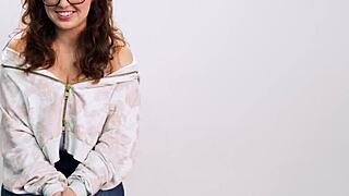 I’m obsessed with leana lovings’ big tits solo play!