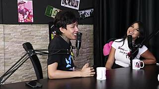 ela teria um relacionamento aberto ele responde se e ruim de cama e acha casa de swing repulsiva e o que significa sexo - dj rafa loira e mateus hwang sheer red