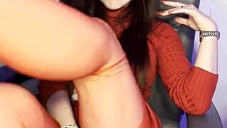 carolina iena, your wet pussy needs my fingers