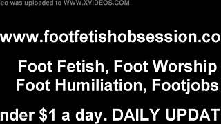 shoot your hot cum between my toes 😍