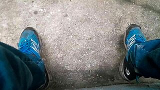 hey, watch this gay brasileiro masturbating in the mato?