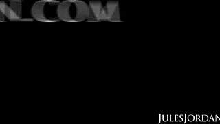 just chilling as Kali Roses shows off her stunning curves to Zac Wild on JulesJordan.