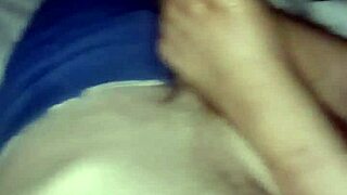 give me that lubed footjob before bed