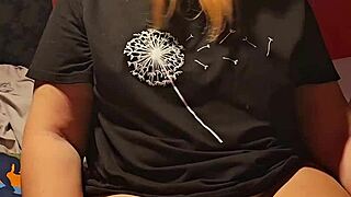 Thick milf riding cock to see her wet pussy lips hugging my cock