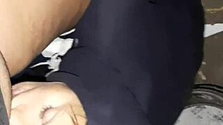 My neighbor came over to see the flowers and we ended up having oral sex – Girls fly orgasm