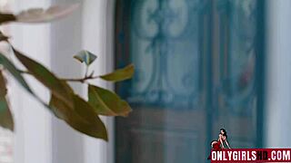 Valentina and Katrina cheat openly with blowjobs 😏