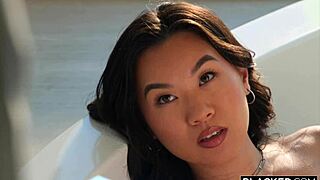 Blacked Dreamgirl GF Kimmy Splits Wide on Her BF's BBC for Deep Action