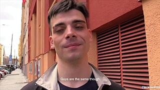 Czech Hunter 530 catches amateur gay for pay action