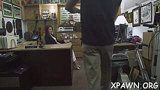 Amateur Couple Competes in Intense Sucking and Fucking Game