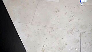 Courier messed up but ended up screwing a stranger's wife