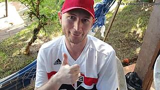 Morena's debut in the porn underworld at the clandestine party