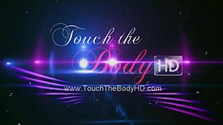 Hai mai provato un massaggio asiatico interrazziale insaponato come questo?