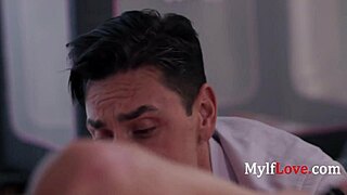 workaholic wife needs some attention too - summer vixen