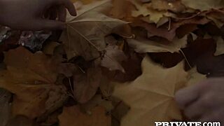 I enjoy Vikalita and Clockwork Viktoria in anal threesome.