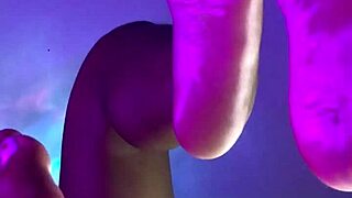 Lindos Pés Fofos e Masturbação com Vibrador na Bucetinha Preta