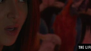 hot brunette fingers herself as girlfriend watches her climax