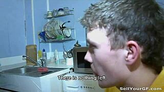 Aspen gets deepthroat and orgasm! 😍