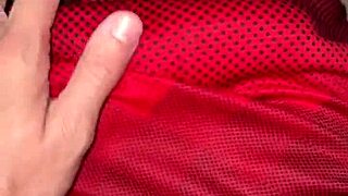 Are these two heteros really just friends after the club?