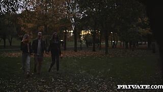 I enjoy Vikalita and Clockwork Viktoria in anal threesome.