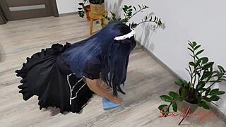 Best Friend's Wife Sucks Monster Cock