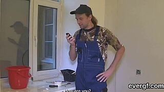 היי חבר, רוצה לדפוק את האקסית החמה שלי לכסף מהיר?