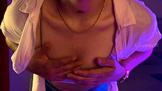 Caliente arriving home, I want to masturbate for you 😏