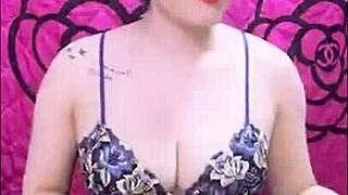 hot vietnamese girl streaming live action