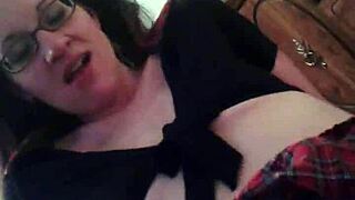 video captured on march 28, 2015, at 7:48 am, featuring casual moments