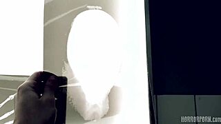 Man, I’m shook watchin’ this freaky Horrorporn Roswell UFO scene, it’s wild!