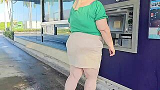 stranger tricked me in parking lot and ate my pussy