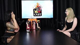 she lied to her boyfriend but felt guilty and jealous during this sexy flashing session with vivian lola