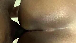 Couple licks and fucks in car, cumming hard.