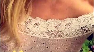 Hari kedua di Paris, flashing dengan BBC saya.