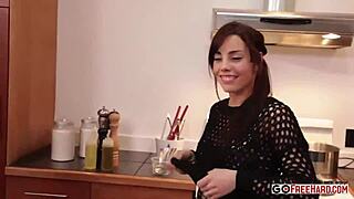 Sexy Brunettes Remove Sauce And Clothes