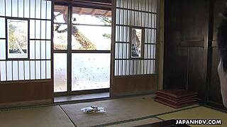 mature brunette just rubbing herself to hit that perfect peak