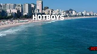 Amateur gay pirocudo tatuado fodendo o rabudo com monster cock