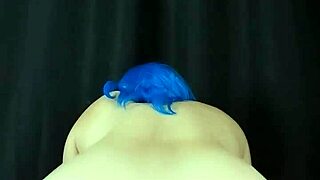 My fat booty craves your face, amateur step-sis rides dildo!