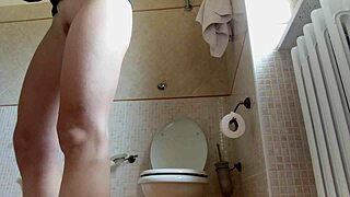 omg, i caught this on wcs hidden cam in bathroom... so embarassing!