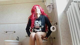 omg, i caught this on wcs hidden cam in bathroom... so embarassing!