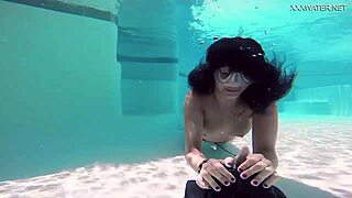 brita piskova says, watch me masturbate underwater