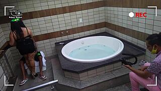 Making of an experienced coroa with a tattooed novinho. Wallif Santos rocks a huge cock on Xvideos Red.