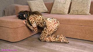 Girlfriend gives sensual blowjob then passionate fucking 😍